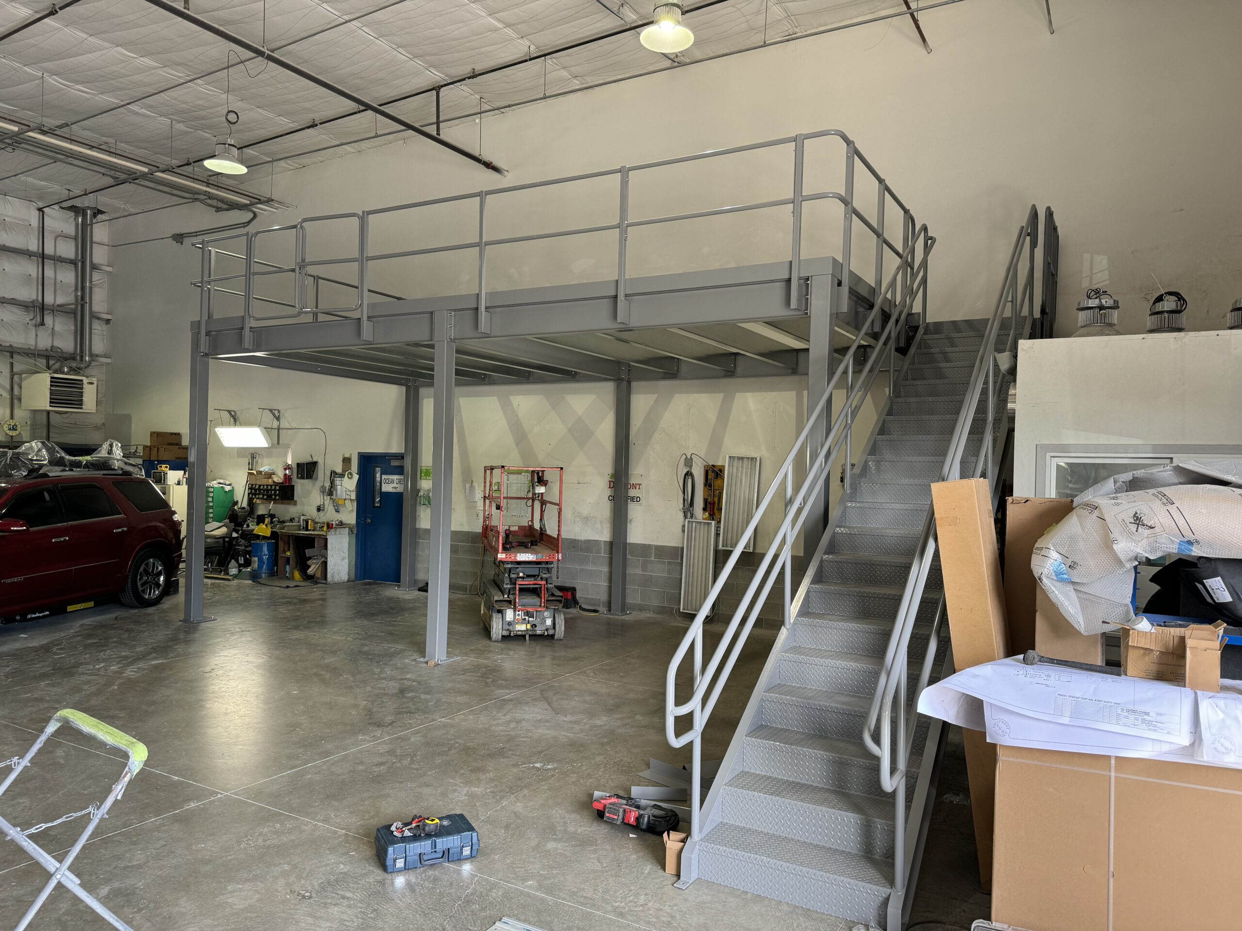 Mezzanine Ocean Crest